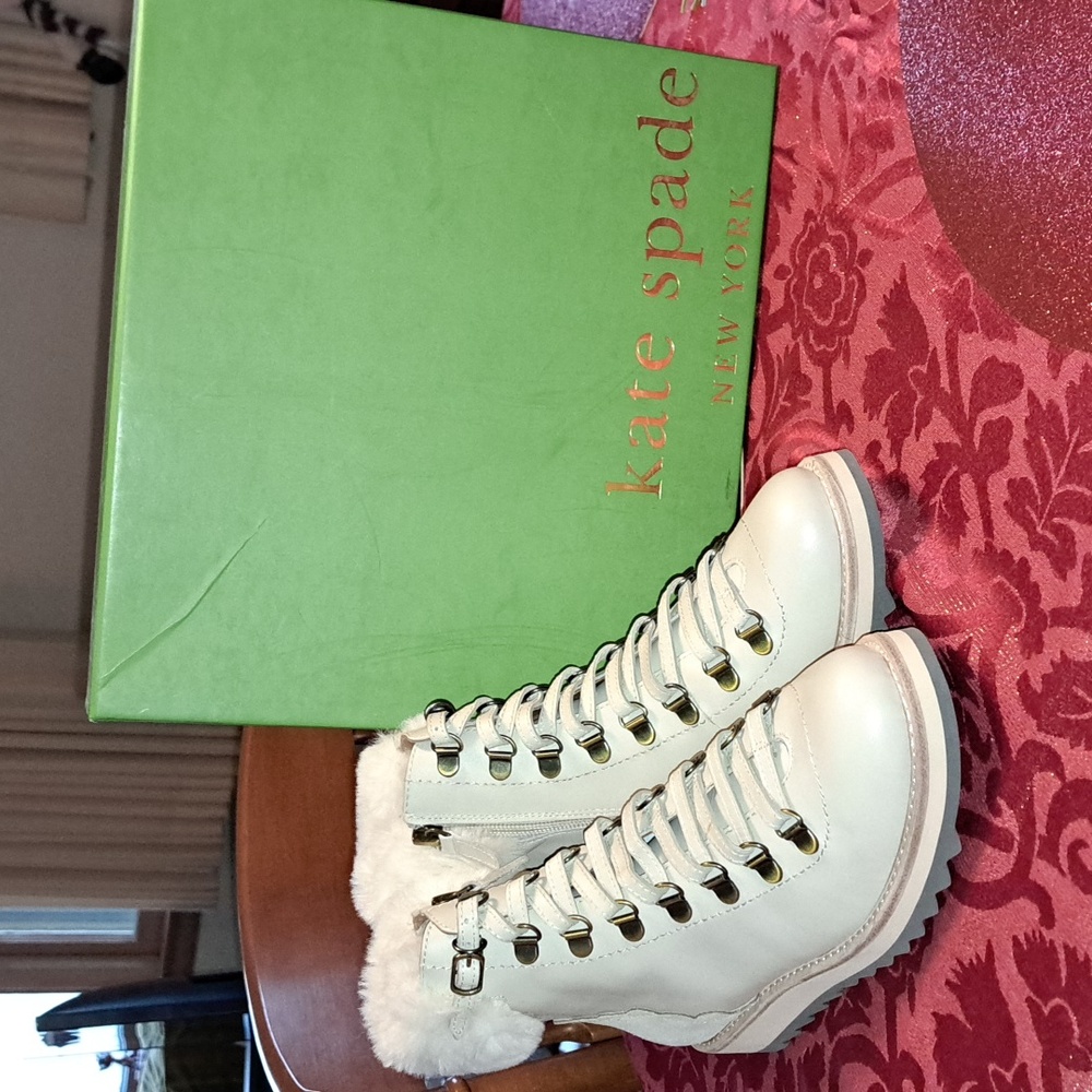 Kate Spade 6.5M  genuine suede Lether booties